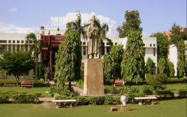 JMI offers admission to one year course in Urdu Language through Distance Mode
